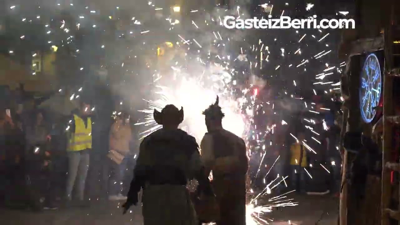 NOCHE de las VELAS de #vitoriagasteiz