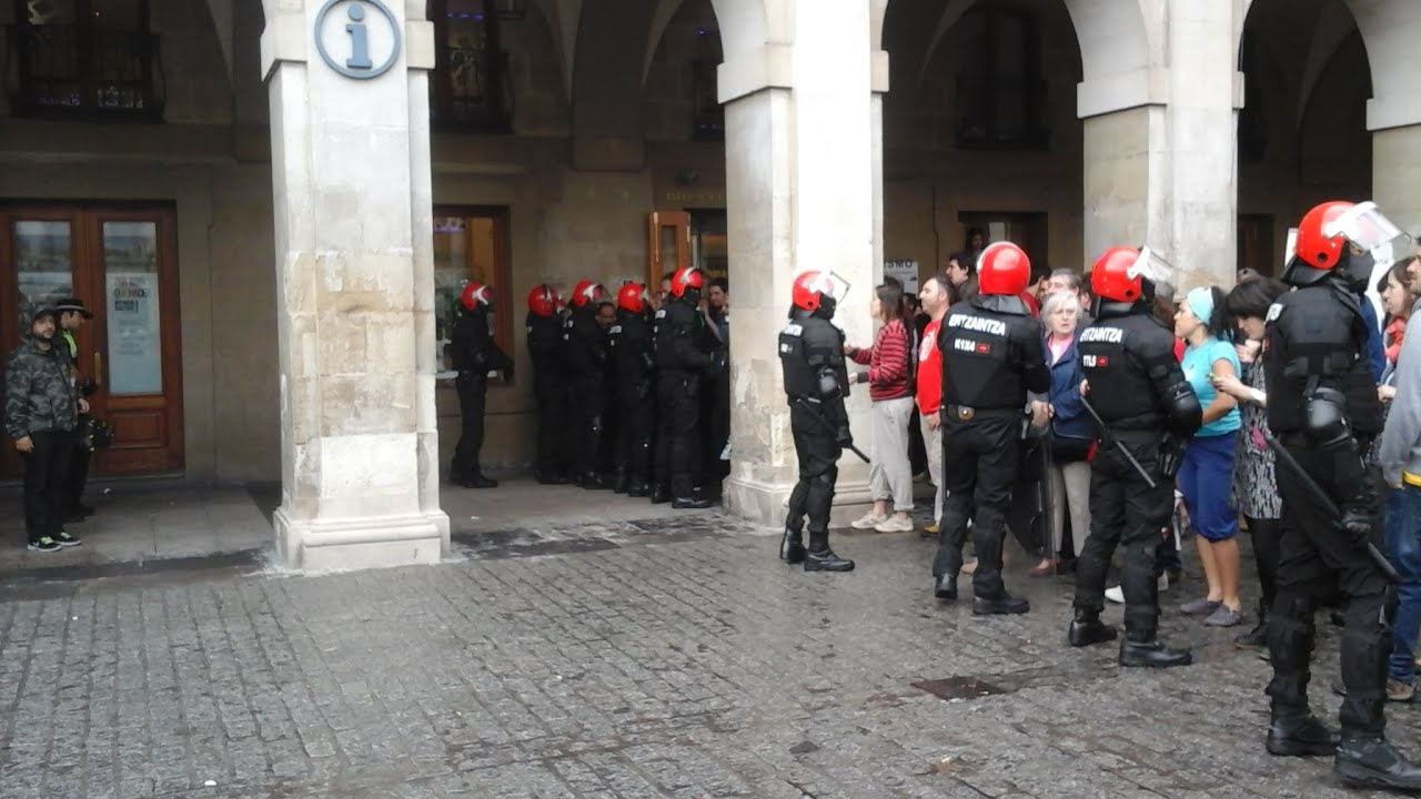 Así se ha vivido el destrono de Javier Maroto en Vitoria-Gasteiz.