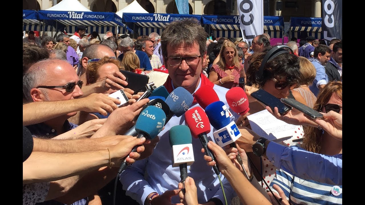 El Ayuntamiento apoya la expulsión de Mozkorraldi