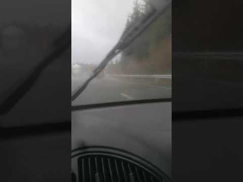 Vehículos militares a en la AP-68 Vitoria-Gasteiz sentido Bilbao