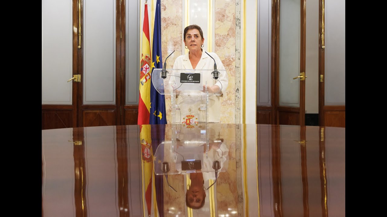 Rueda de prensa de MERTXE AIZPURUA tras la constitución del Congreso