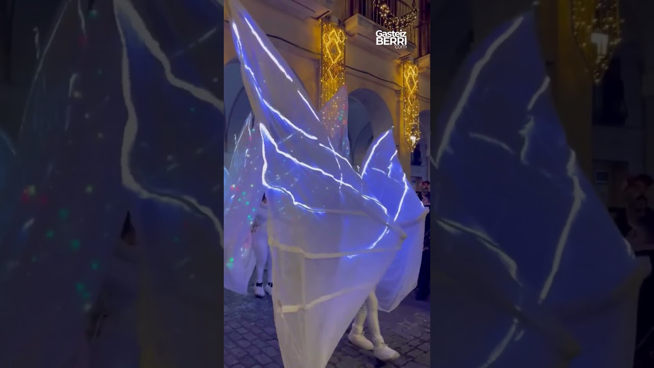 Comienza la Navidad en #VitoriaGasteiz. La ciudad se llena de magia ✨