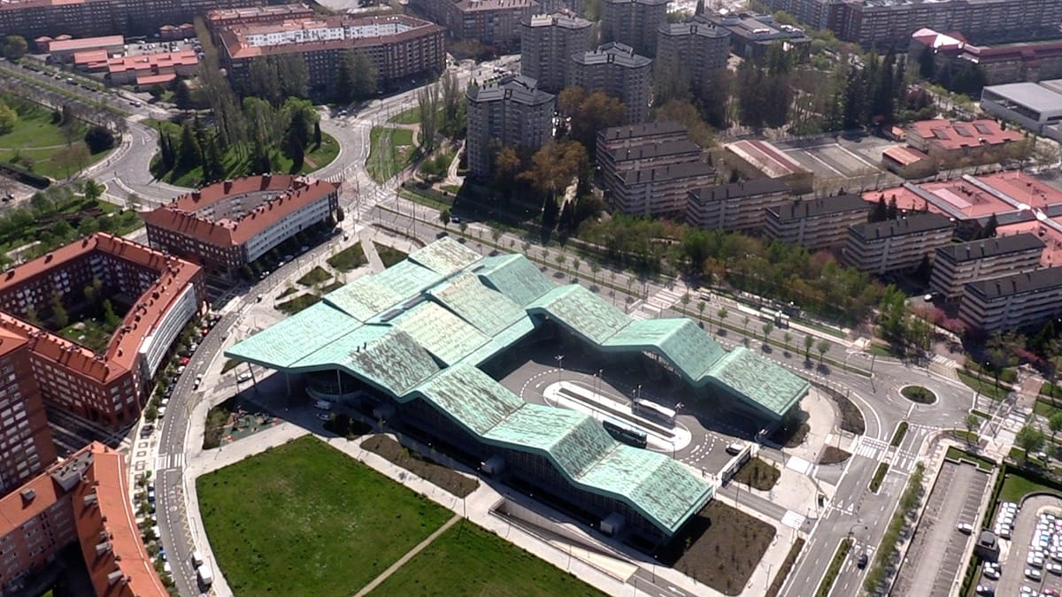 Estación de autobuses de Vitoria-Gasteiz desde el aire Estación de autobuses de Vitoria-Gasteiz