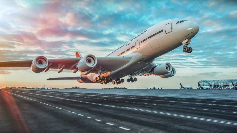 aeropuerto de foronda resiste la pandemia (Gasteizberri optim)