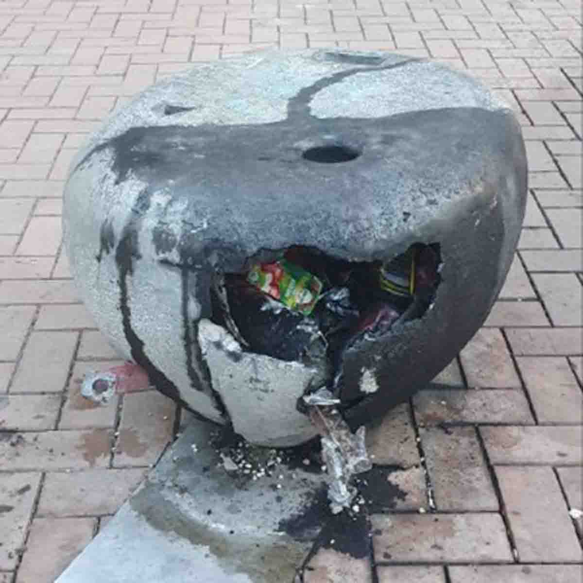 Elkarrekin Vitoria acusa al Gobierno de no tener "un plan de conservación" para los monumentos y esculturas vandalizadas 1 Conjunto escultorico