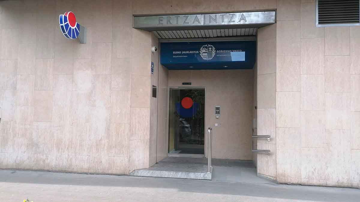 COMISARIA ERTZAINTZA VITORIA