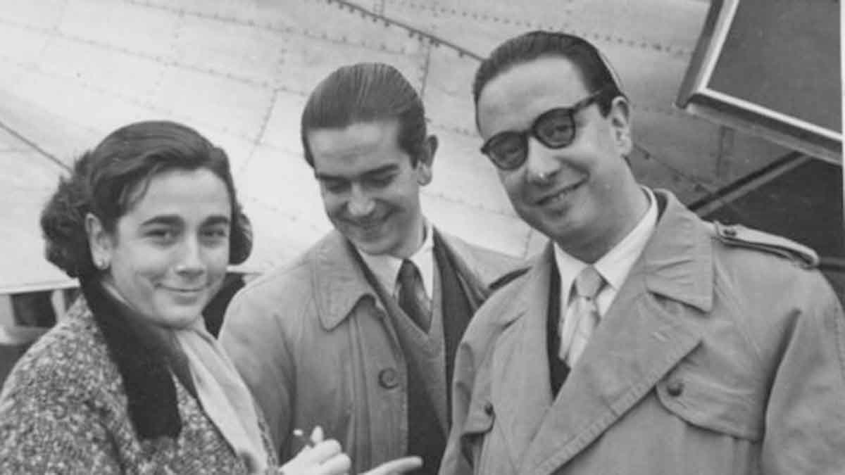 Carmen Martin Gaite con Ignacio Aldecoa y Alfonso Sastre