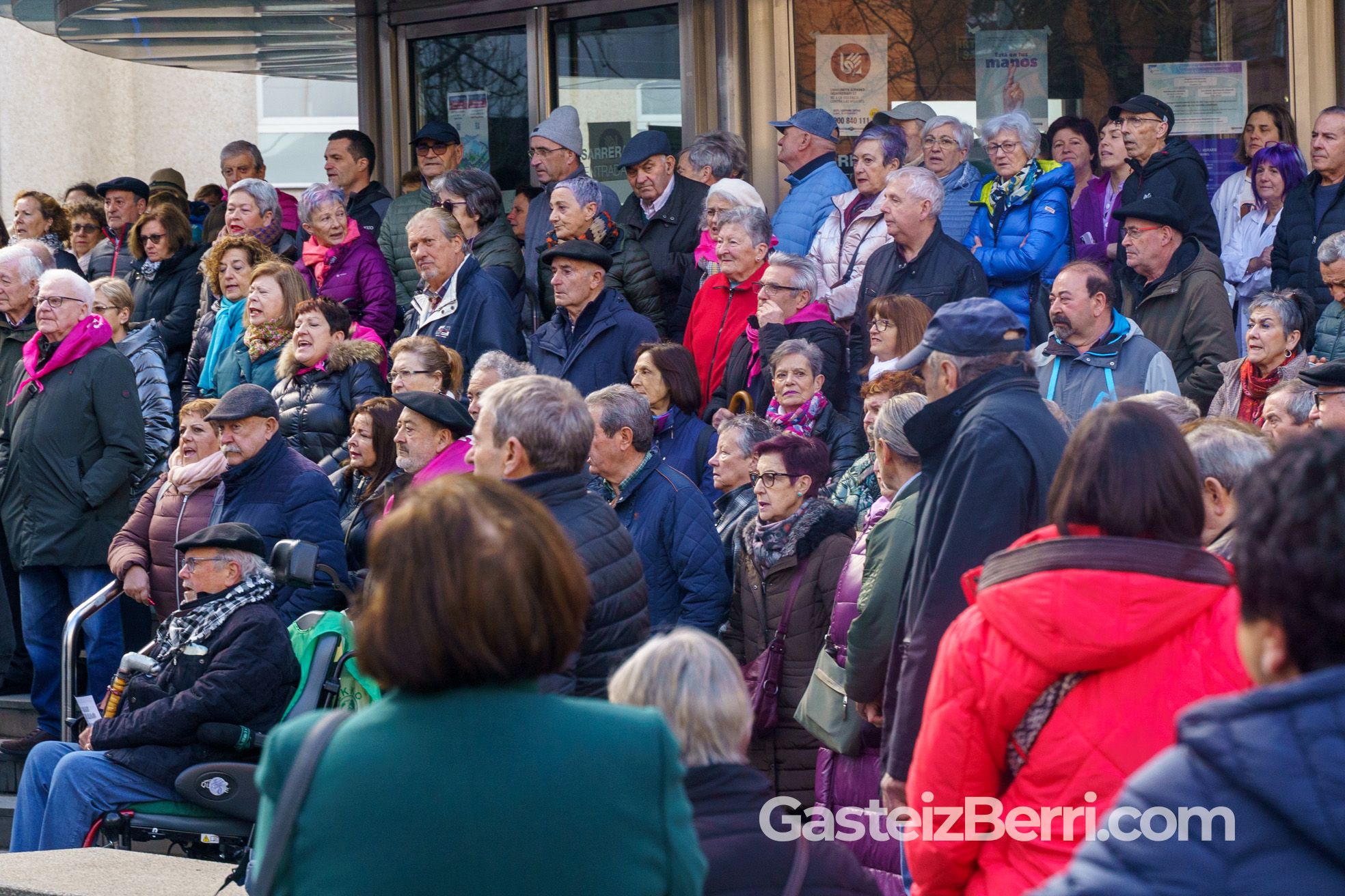 Manifestacion-de-Osasun-Publikoa-aurrera-PAC-San-Martin-Osakidetza