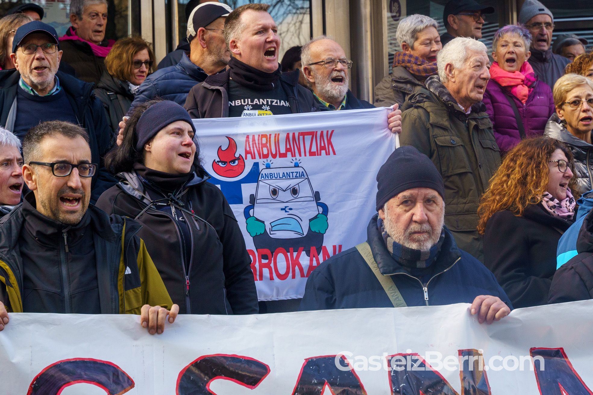 Manifestacion-de-Osasun-Publikoa-aurrera-PAC-San-Martin-Osakidetza