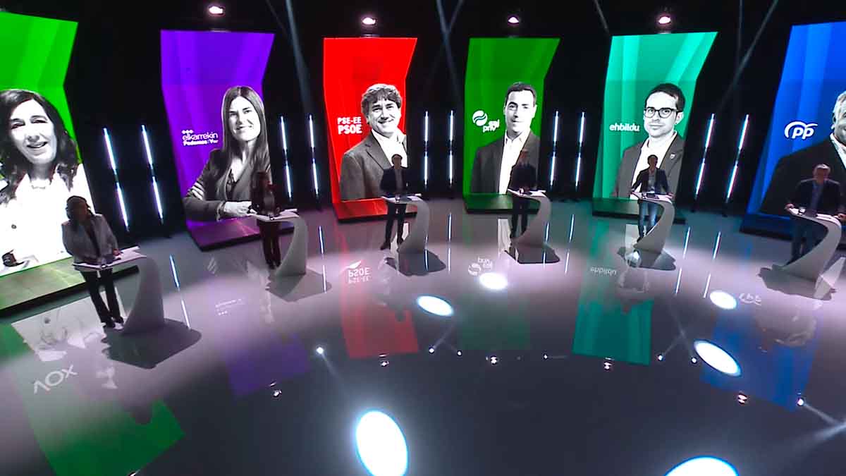 DEBATE ETB -CAST