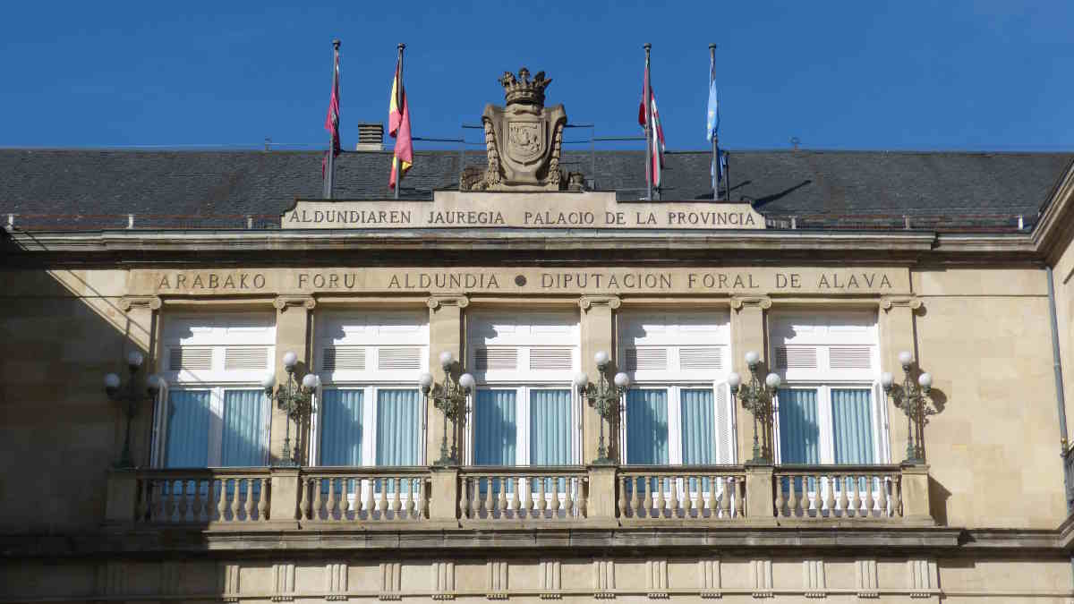 Diputación Foral de Álava, palacio provincia