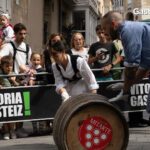 BARRICAS BLUSAS NESKAS AJOS DIA DE SANTIAGO 2024 047