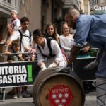 BARRICAS BLUSAS NESKAS AJOS DIA DE SANTIAGO 2024 048