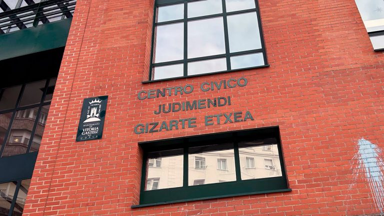 El centro cívico Judimendi no abrirá al completo tras la reforma y recuperará servicios poco a poco