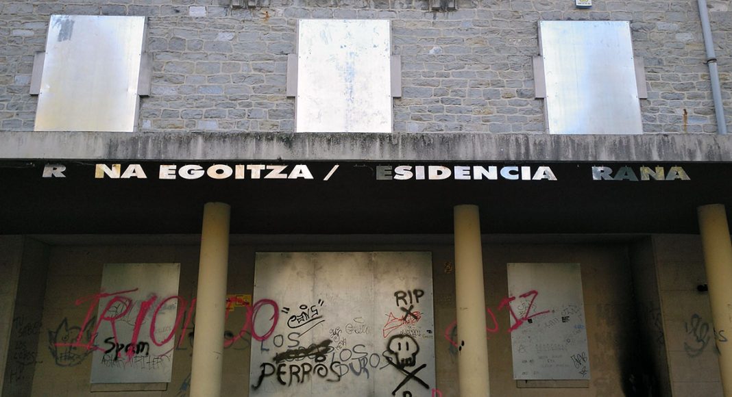 centro de refugiados de Arana