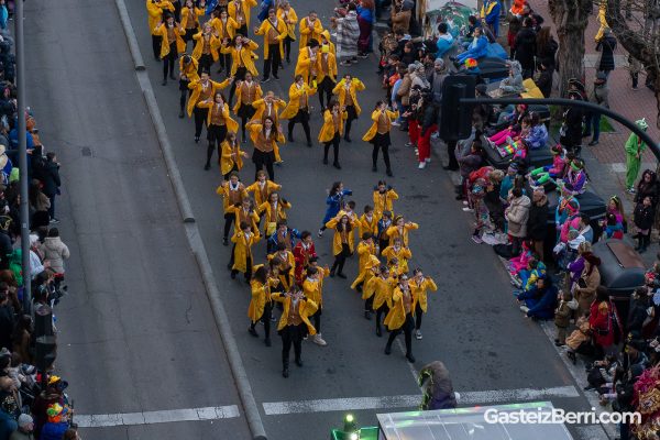 desfile carnaval 2025-11