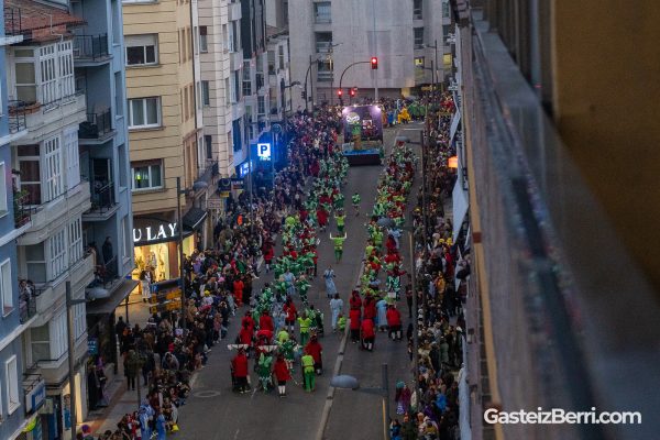 desfile carnaval 2025-24