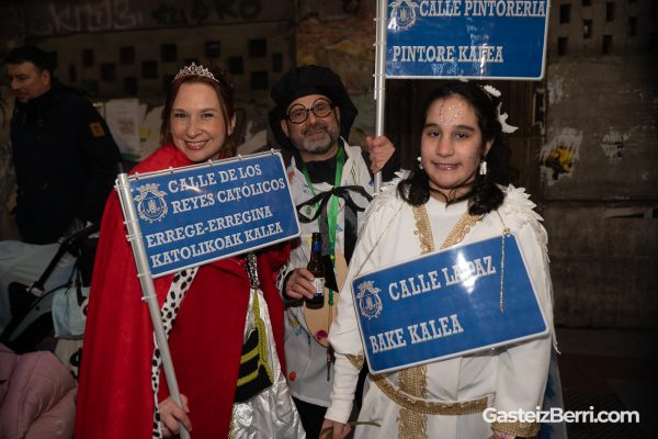 desfile carnaval 2025-30