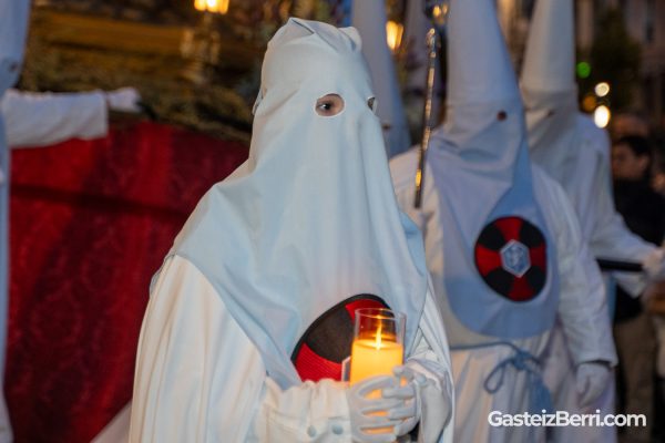 PROCESION VIERNES SANTO 2025 VITORIA-GASTEIZ-19 procesion viernes santo 2025 vitoria gasteiz 19