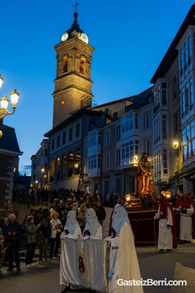 PROCESION VIERNES SANTO 2025 VITORIA-GASTEIZ-26 procesion viernes santo 2025 vitoria gasteiz 26