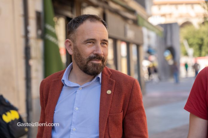 denis itxaso, consejero de vivienda y agenda urbana del gobierno vasco