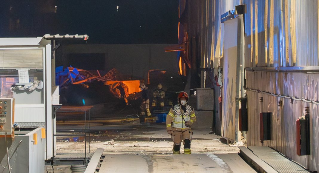 Incendio planta reciclaje Onaindia | Imagen: Alex García.