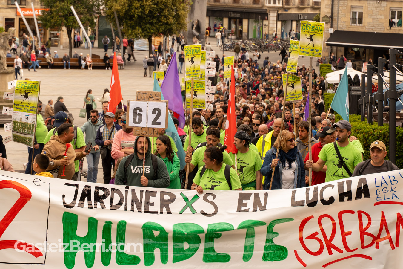 jardineros en lucha manifestacion enviser vitoria (10 of 17)