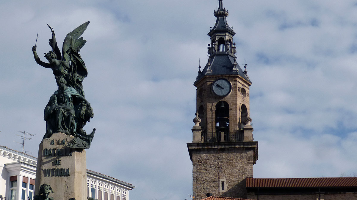 La torre y el reloj de San Miguel | Imagen: GB La torre y el reloj de San Miguel | Imagen: GB