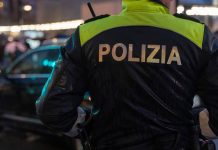 agente de la policia local sin relación con la noticia foto de alex garcia para gasteizberri
