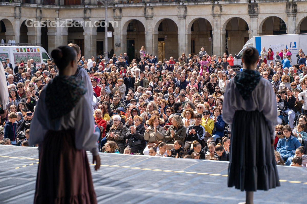 dia internacional de la danza vitoria gasteiz 25