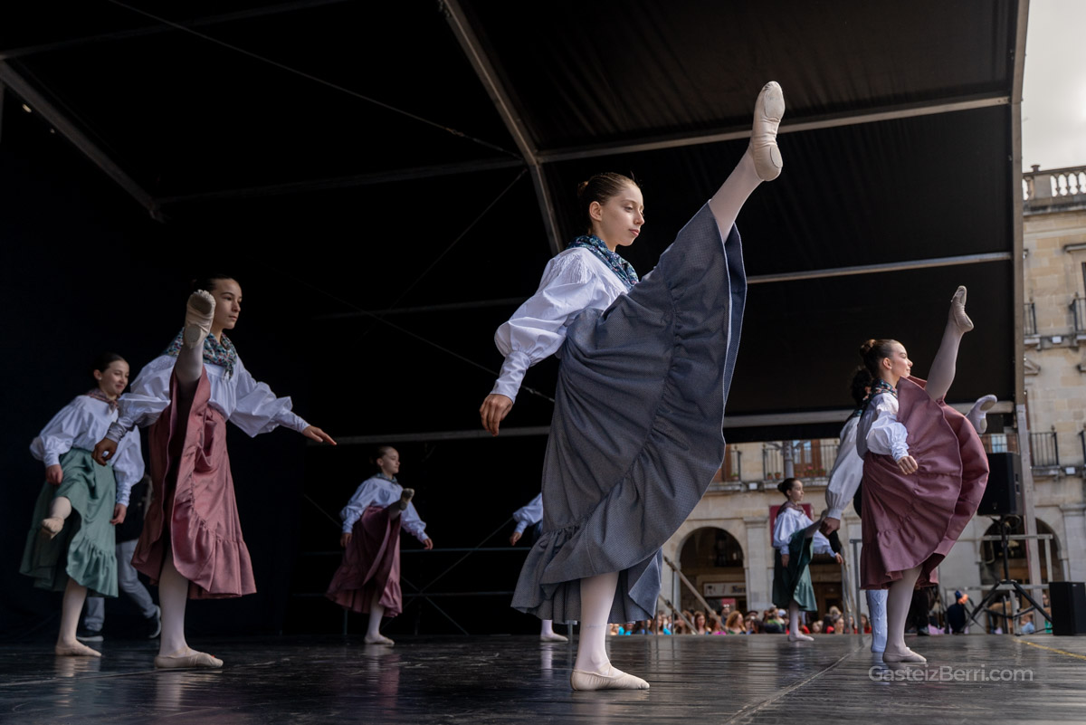 dia internacional de la danza vitoria gasteiz 67