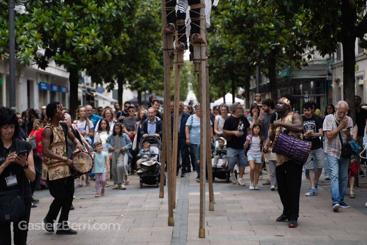 Galería de fotos de KaldeArte 2025 en Vitoria-Gasteiz 13 kaldearte 2025 20