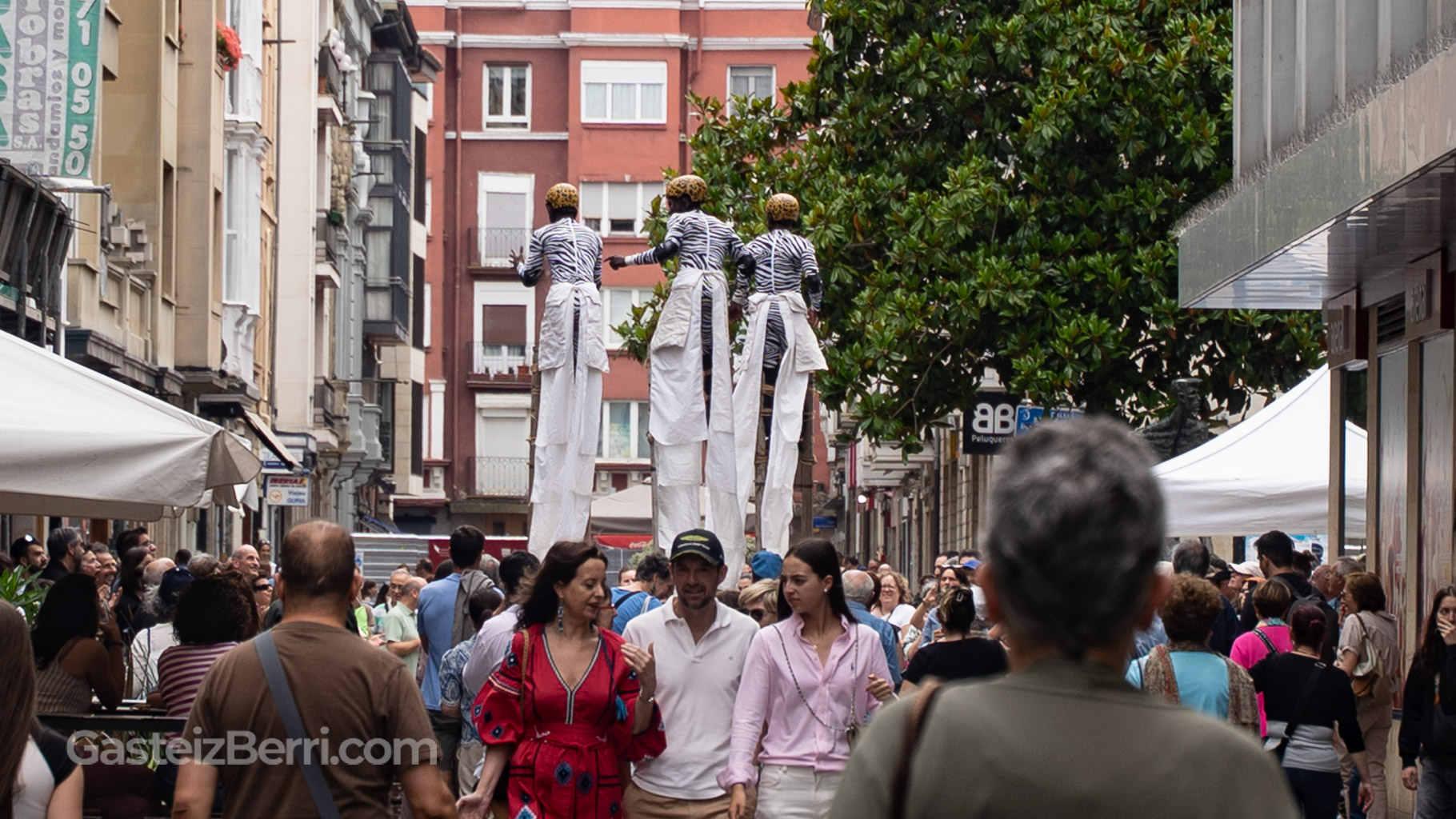 Galería de fotos de KaldeArte 2025 en Vitoria-Gasteiz 8 kaldearte 2025 25
