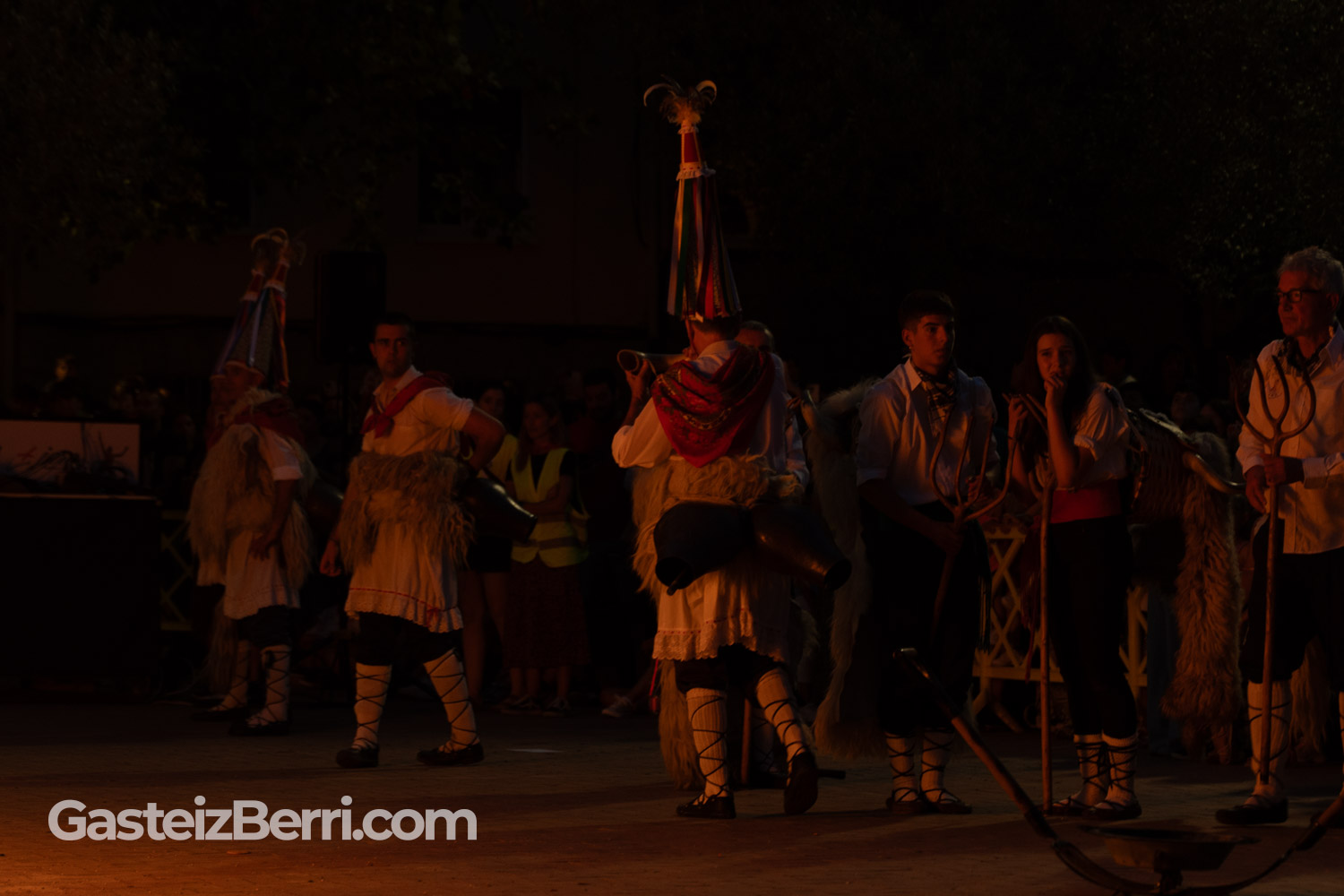 hoguera de san juan en judimendi (31 of 84)