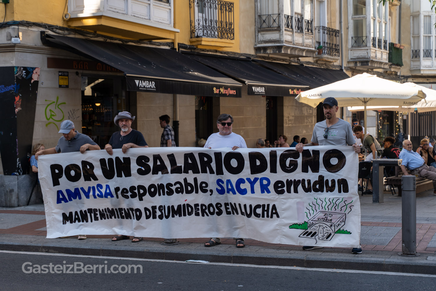 huelga jardineros vitoria-gasteiz 100 dias manifestacion enviser-18