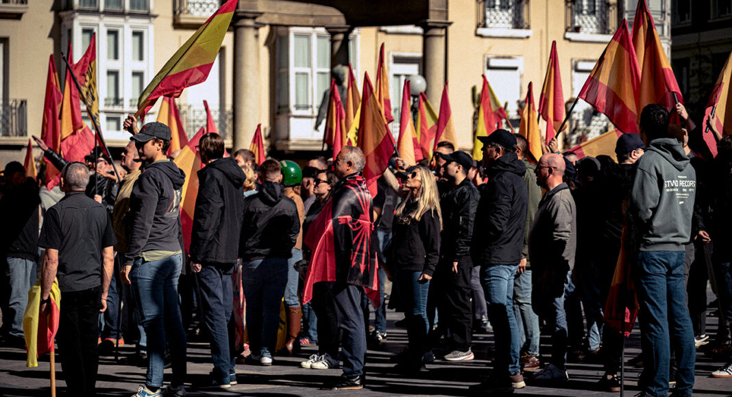 Concentración de Falange en Vitoria el pasado 12 de octubre | Imagen: Mikel Bejarano