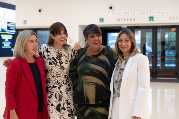 begona divar celedon de oro 2024