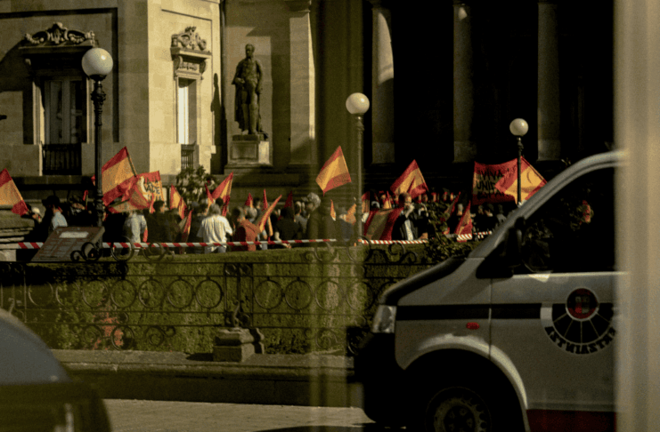 Concentración de Falange en Vitoria el pasado 12 de octubre | Imagen: Mikel Bejarano