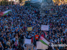 Manifestación en apoyo a Palestina el pasado 2 de octubre en Vitoria | Imagen: Alex García