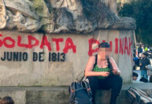 Identificada una persona por las pintadas en el Monumento a la Batalla de Vitoria durante la huelga general