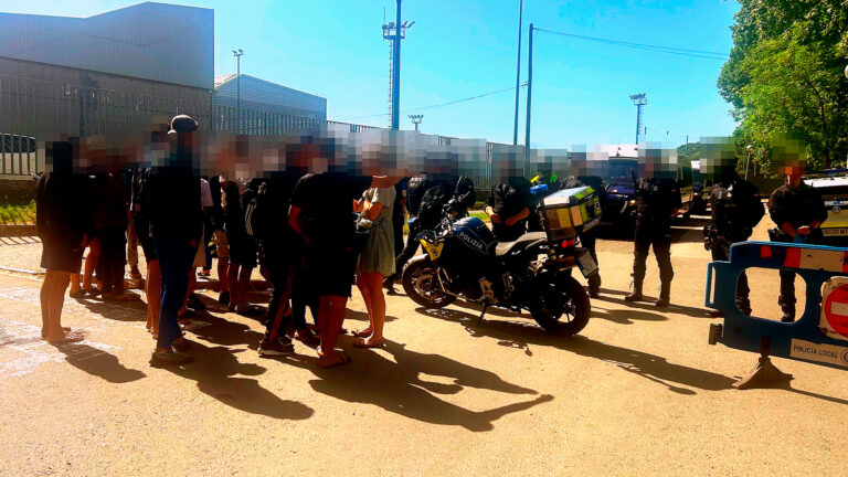 Etxebarria insiste en desalojar Urssa tras identificar a 108 personas