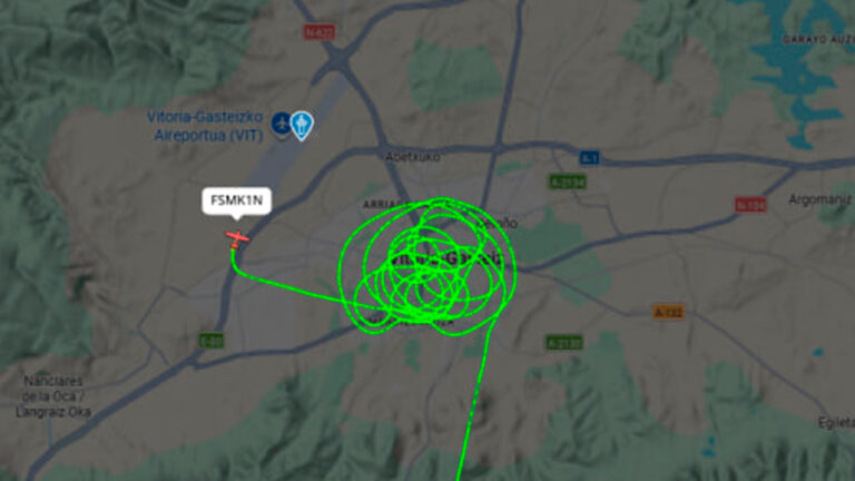 El ruido de varias avionetas mantiene en vilo a Vitoria de madrugada